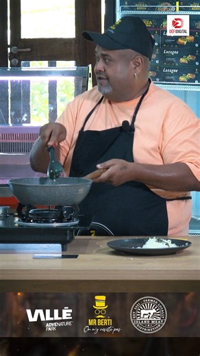 Quand la pression prend le dessus… Kim saura-t-elle garder le contrôle face à Alexandre Martin ? 🔪🔥 🔥 Kitchen Battle – Saison 2 | Coming Soon 🔥 👉 Restez connectés sur les plateformes numériques du Défi Media Group pour ne rien manquer de cette saison pleine de défis, de passion et de saveurs! @mrberti_ @valleadvenaturepark @islandmeat.mu #KitchenBattle | Defimedia.info