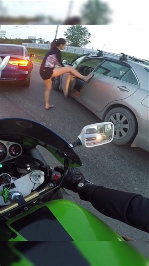 ROAD RAGER Tries To Break Into A Car And INSTANTLY Regrets It!