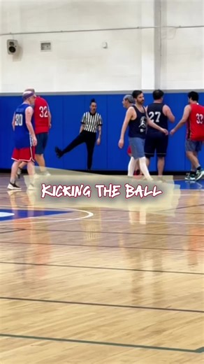 Understanding Basketball Referee Roles and Responsibilities