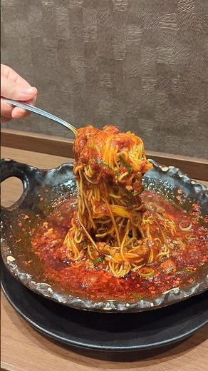 大陸風 唐辛子色だけど食べやすい辛さのラーズー麺 神戸 元町 #神戸グルメ