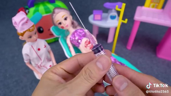 Ambulance Playset ASMR Review of Doctor Toys