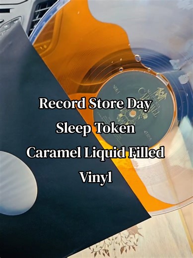 *DISCLAIMER, yes I know I am not handling the vinyl correctly. I will be displaying this plus the sleeve in a shadowbox, and not used to play on a turntable 🫡* Incredibly lucky to have managed to get one! I'm pretty sure we had scalpers at the very front (assuming) cause they were getting one of each of all the super limited edition vinyls when we got to go inside. 2 of them got Caramel, but I managed to get the VERY last one 😩🙏🏼 1 of 3000 copies worldwide??! I am blessed. #sleeptoken #recor