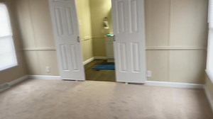 Master Bed & Bath suite in a beautiful 2/2 Mobile Home located in Bear later, Delaware | Paul's Mobile Homes