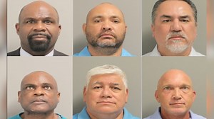 Murder charge dismissed against HPD officer in botched Harding Street raid