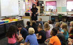 Learning Mandarin Chinese from kindergarten to 8th grade gives global education | Cronkite News