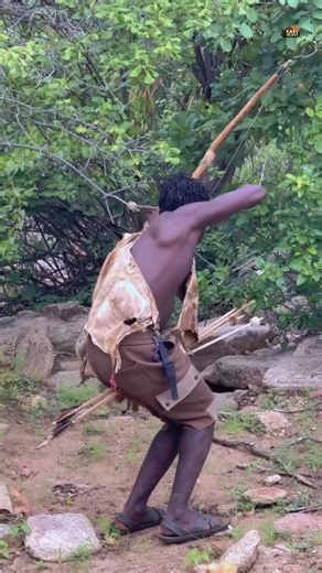 Deer vs Hunter , Amazing hunting skills 🏹🦌💥#shorts #Deer#wildanimals