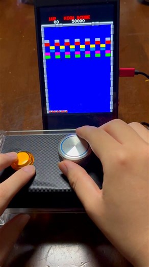 RT @KASAO_kansou: 5000円くらいで自作したアケアカ用パドルコントローラー動画簡単に作れるのでアルカノイド用にどうぞ