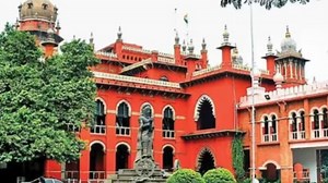 Tamil Nadu Law Minister meets Madras HC Chief Justice over portraits circular