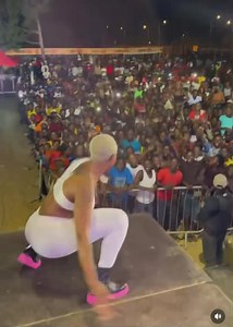 A kudurista Samara Panamera depois de muito tempo ausente dos palco Está de volta com nova música Viva tudo pelo Kuduro | Blog Music Sem fronteira