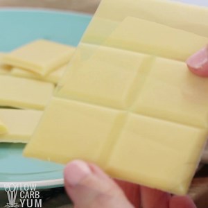 836K views · 54 reactions | Do you have difficulty finding some Sugar Free White Chocolates? You can easily make them at your own kitchen! Get the RECIPE here : https://lowcarbyum.com/sugar-free-white-chocolate-bars/ | Sugar Free Low Carb Recipes | Facebook