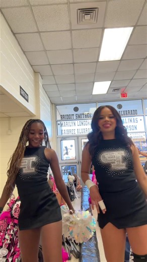 Homecoming Cheer Highlights from Friday Night Lights