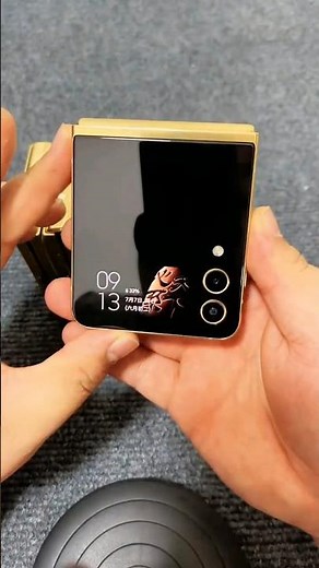 Samsung Galaxy Z Flip 3 Unboxing & Hands-On | Experiencing the Magic of Foldable Innovation! #shorts