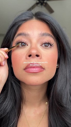 Lash Mastery: Transform Your Makeup Routine with Yolanda Diaz