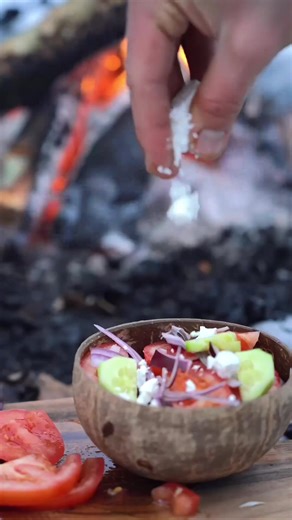 2K views · 157 reactions | Camping in nature is an opportunity to truly appreciate the simple things in life. Cooking over an open fire, watching the sunset, just be in the moment. This is an experience you will never forget. video:@levavilt #stove #Outdoorliving #solocamping #stoves #campinas #OutdoorGear #Gooutcamp #solostove | Pomoly Camping Bushcraft & Cooking | Facebook