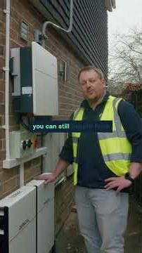 A Solar Panel Install explained in 1 minute 🕐