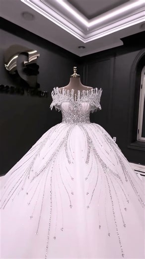 Gorgeous Wedding Dress Collection Trending Styles for Brides 2025