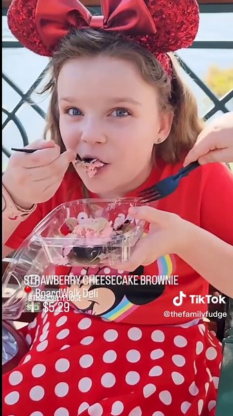 thefamilyfudge (@thefamilyfudge)’s videos with original sound - thefamilyfudge