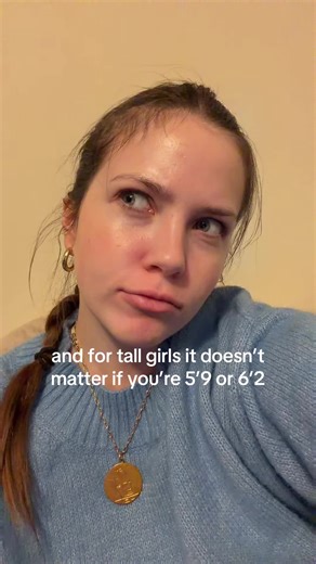 Argue with the wall #fyp #menlie #tall #tallgirl | tall girls