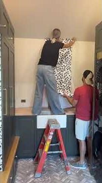 Customize your own wallpaper with Limitless Walls!