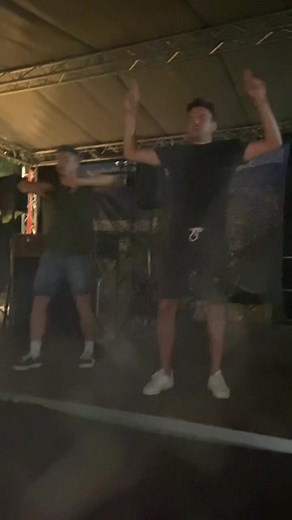 A börtön ablakában