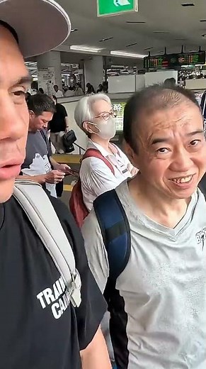 Tim Trains in a Local Boxing Gym in Japan 🥊🇯🇵