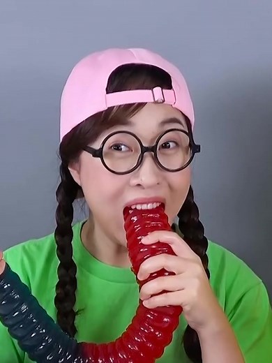 Mukbang DONA CHALLENGE ESPAÑOL #dona_espanol #asmr #mukbang #dona #Tteokbokki #먹방