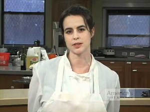 Stand Mixers versus Hand-Held Mixers