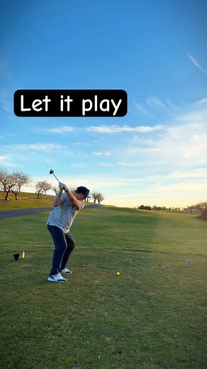 3 Holes in ~45 Seconds | ASMR Golf (Natural Sound)