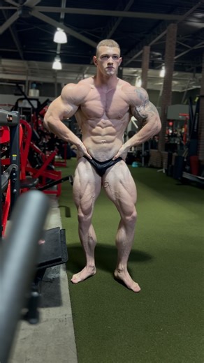 Tim Thompson on Instagram: "@harderlifts coming in hot to his first show @chanceyfitness the future is bright for this one!! 22yo, 6’1.75” currently flat 221lbs. #npc #ifbb #classicphysique #tampa #onlinecoach #mi40 #bodybuilding"