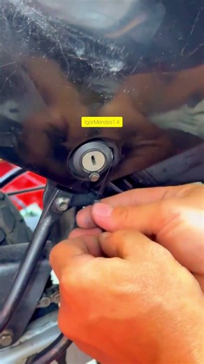I Fixed My Motorcycle Using Just a Lock… Genius or Crazy? 😳🔧