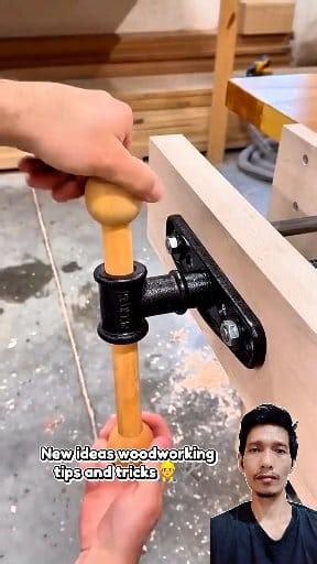 DIY Workbench Vise Build 🛠️ ‎#reels #woodworking #Lifehack #DIYTools #asmr | Muhtar Agustin