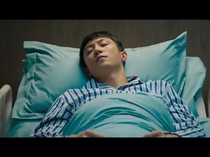 Johnny Huang lying on sickbed - Sick male lead
