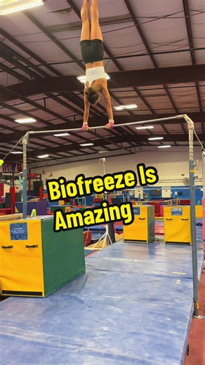 Silent practice🫡 #gymnastics #gymnast #blowthisup #gymnasticstiktok #gymnasticschallenge #vibes #gymnastic #gymgirl #summer #florida #strapbar #bars