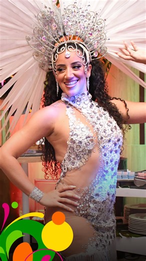 Carnaval Experience on Instagram: "O samba faz parte da história da Manuela, e ela mostra isso em cada passo. Um talento que cresceu dentro da cultura do carnaval e hoje inspira quem assiste cada movimento. 💃✨ 🇺🇸 Samba is part of Manuela’s story, and she shows it in every step. A talent shaped by carnival culture, now inspiring everyone who watches her shine. 💃✨ #carnaval #carnival #samba #passista #granderio"