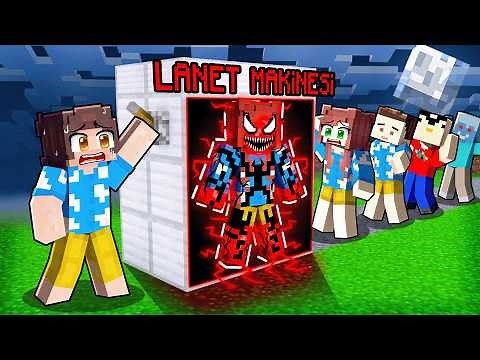 I PUT MY FRIENDS THROUGH A CURSED MACHINE TEST - Minecraft