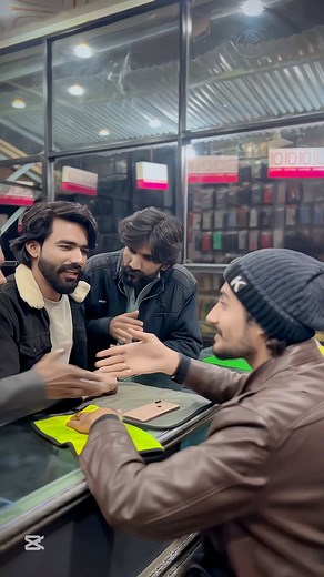 He wath hikro🍎🤣 #funny #funnymoments #siddiquechandio66 #foryoupagereels #trendingreelsvideo #comedia #comedyreels #comedy #viralchallenge #funnymemes Mujeeb Alii @highlight | Siddique Chandio