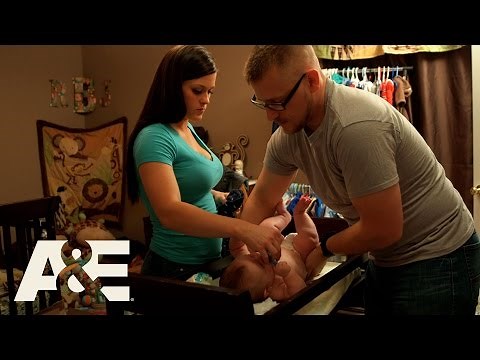 60 Days In: Meet the Season 2 Participants: Ashleigh | A&E