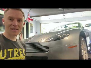 Changing the O2 sensors on a Aston Martin V8 Vantage