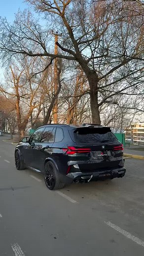 В этот день делаем сюрприз для друзей