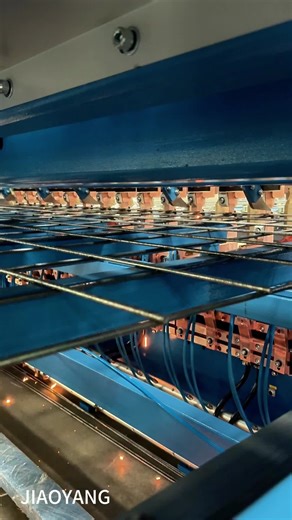 Steel mesh welding production line with wire mesh roll#WeldingMesh #ProductionLineTest