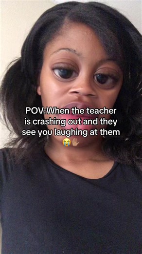 Then they kick you out 😭🏃🏽‍♀️#fyp #satiktok🇿🇦 #relatable #teachers#crashout