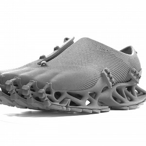 The fashion of the future is looking wild and we're here for it🤯🙌 | UNILAD Tech