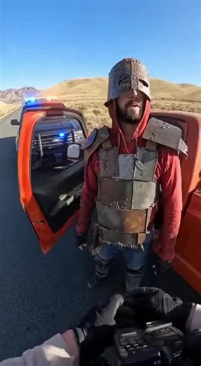 Exploring Outpost Soraai in Rust Console Gameplay