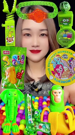 Relaxing ASMR Sounds of Candy for ASMR Lovers