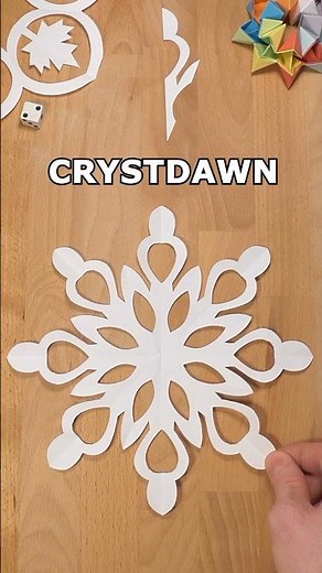 DIY PAPER CRYSTDAWN SNOWFLAKE TUTORIAL ❄️ HOW TO MAKE A SNOWFLAKE OUT OF PAPER INCLART
