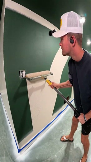 Painting with the best roller setup #alecpaints 👇 https://www.amazon.com/shop/alecpaintsofficial