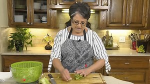 How to Cut Romaine Lettuce Beautifully Every Time Quick and easy ❤️ | Rаchеl Cооks