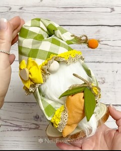 101K views · 2.8K reactions | Video tutorial Gnomo dei campi, i cartamodelli sono nel blog! | Nell'Essenziale | Facebook