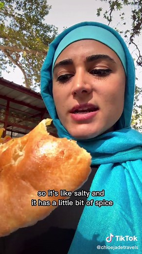 Street food in Afghanistan, all over Kabul, Mazar, and Herat! #afghanistan🖤❤️💚 #afghanfood #streetfood_world #afganistan_tik_tok#traveltheworld