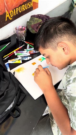 Day 71 / 365 – Studio Upgrade Day 6 | Glass Installed in Studio ✨